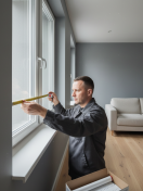 Выбор и установка жалюзи: советы по видам, замерам и монтажу