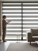 Выбор жалюзи для гостиной: создаем уют и управляем светом