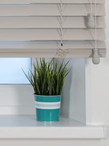 Жалюзи деревянные горизонтальные, Дерево серо-бежевый 50 мм, 25 мм