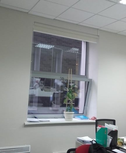 Установка «Рулонные шторы на окна» — работа Lamelia
