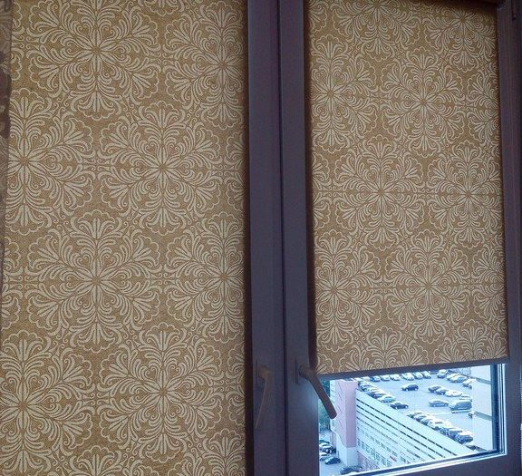 Установка «Рулонные шторы на окна» — работа Lamelia